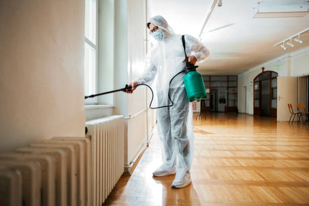 Best Affordable Pest Control Services  in Cleveland, WI